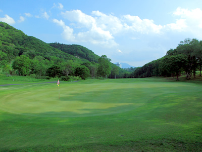 水上高原ゴルフコース　こぶしコース(閉鎖)