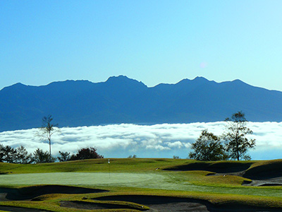中央道晴ヶ峰カントリー倶楽部
