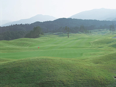 メナードカントリークラブ西濃コース