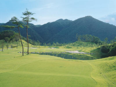 千代田ゴルフ倶楽部（旧：千代田ＯＧＭゴルフ倶楽部）