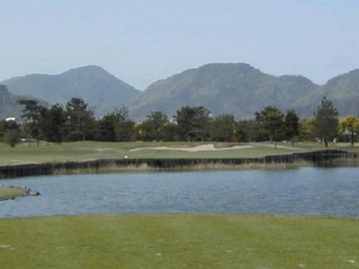 詫間カントリークラブ