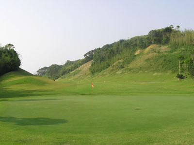 ＮＥＷユーアイゴルフクラブ