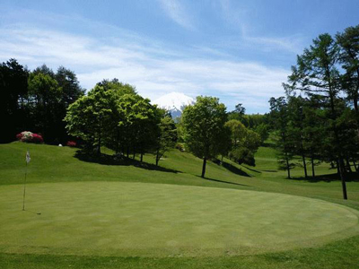 鳴沢林間ゴルフ場（閉鎖）